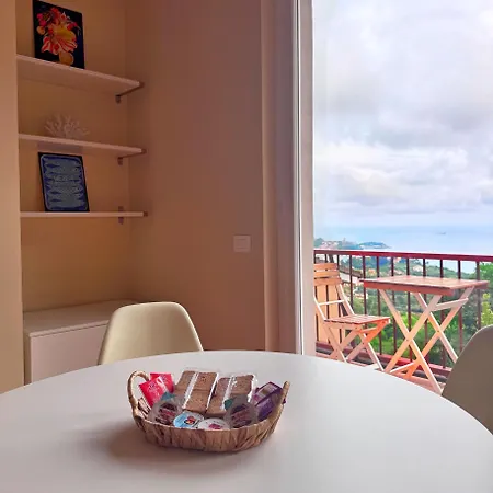 Pool, Sea View, Private Parking Lerici Апартаменты Сан-Таренцо