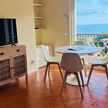 Pool, Sea View, Private Parking Lerici Сан-Таренцо