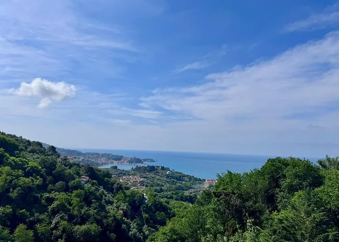 Casa Lerici Con Vista Mare Panoramica E Piscina San Terenzo