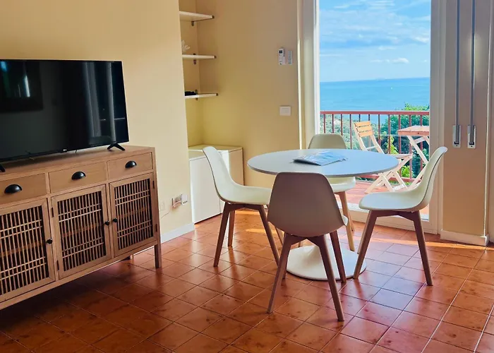 Sea View In Lerici, Between Cinque Terre And Tuscany San Terenzo